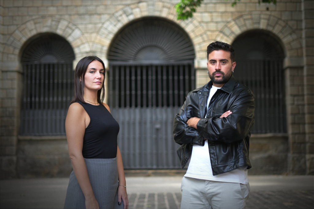 Ábrete | Nueva era de autoconocimiento | Sesiones, retiros e intriga